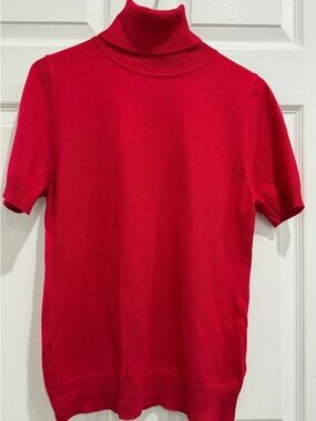 Red Short Sleeve Turtleneck Sweater